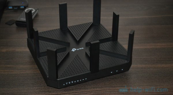 TP-Link Archer C5400 - трехдиапазонный и очень мощный Wi-Fi маршрутизатор