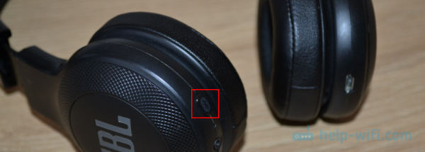 Мое устройство Bluetooth (гарнитура, динамики, мышь) не обнаруживается на ноутбуке. Что я могу сделать?